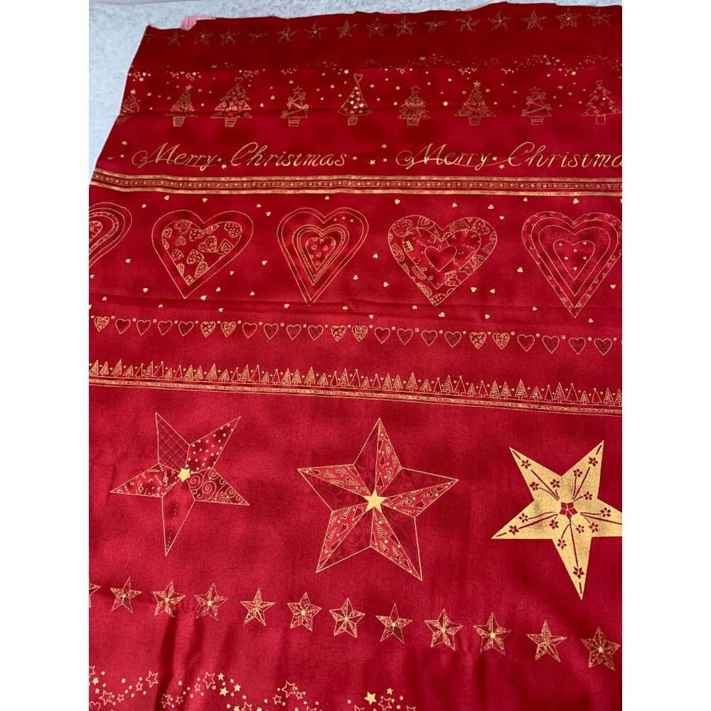 Stof Magic Moments of Christmas Cotton Fabric Gold Accents - Merry Christmas Hea